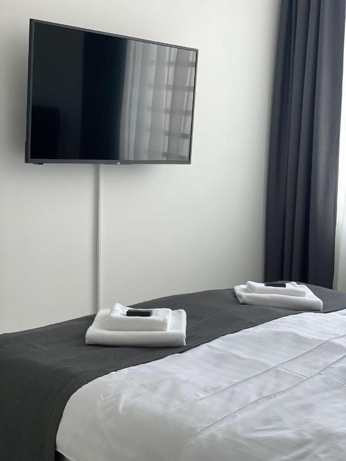 Morpheus Apartmani Sremska Mitrovica Bagian luar foto